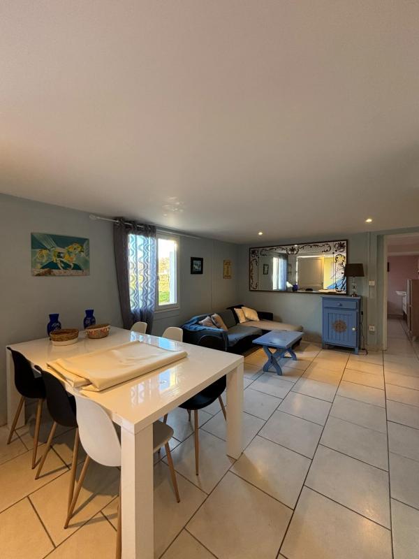 Maison de campagne - 570 m² - 13 pièces