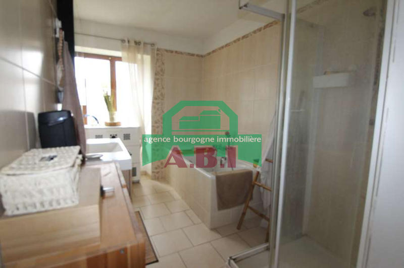 Maison - 190 m² - 9 pièces