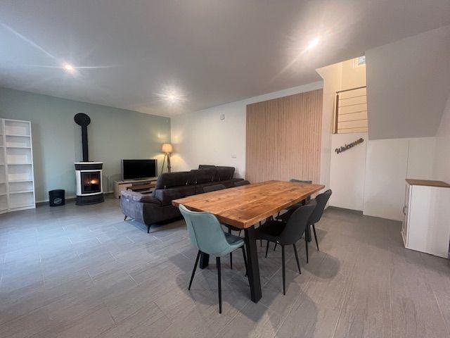 Maison - 90 m² - 3 pièces