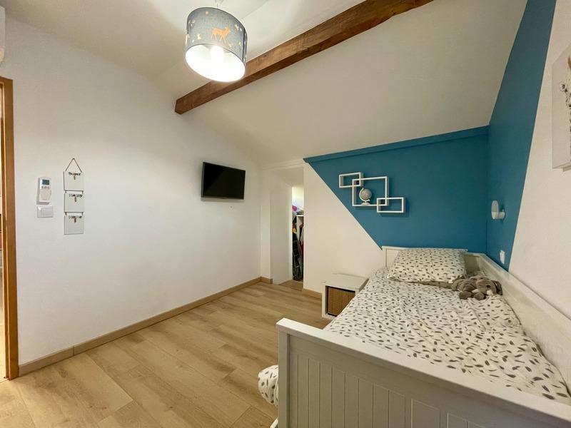 Maison - 143 m² - 5 pièces