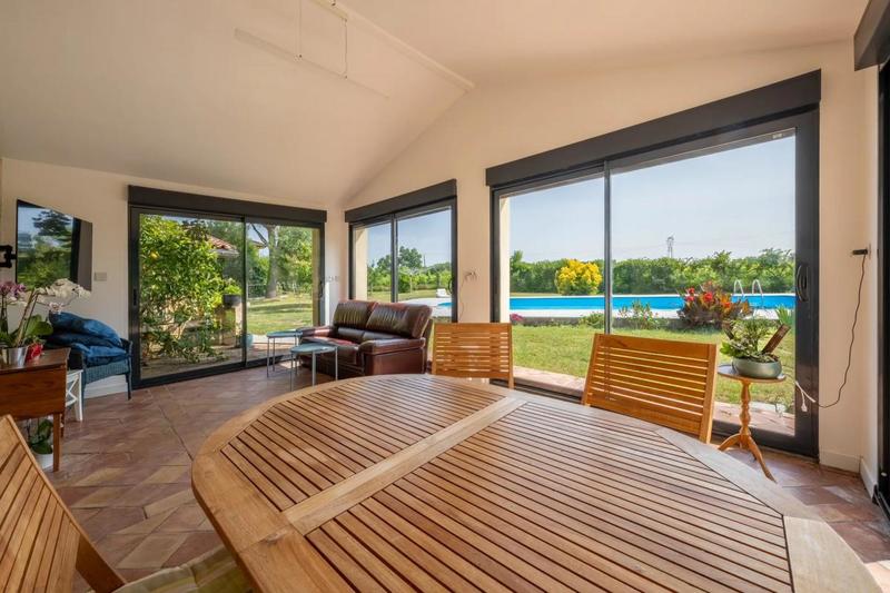 Maison de maîtres - 400 m² - 9 pièces