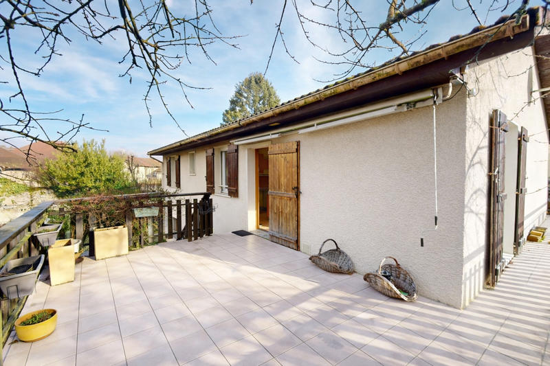 Maison - 155 m² - 5 pièces