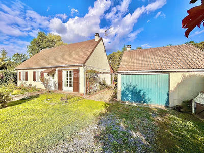 Maison - 95 m² - 5 pièces