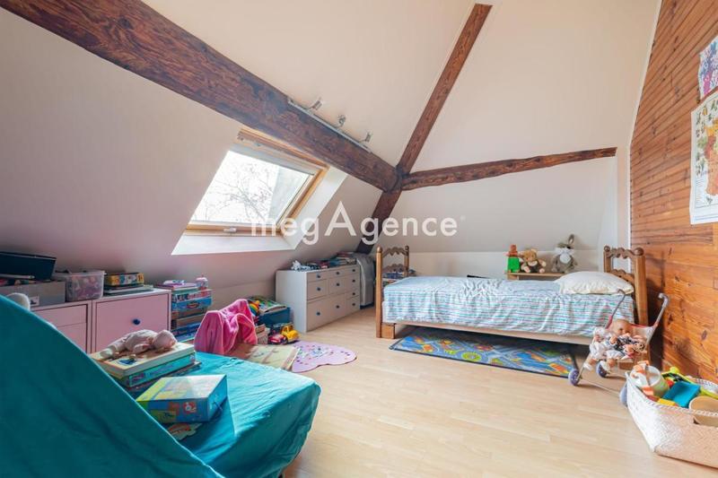 Appartement - 199 m² - 5 pièces