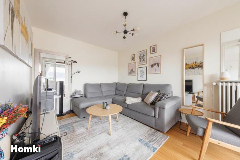 Appartement - 140 m² - 5 pièces