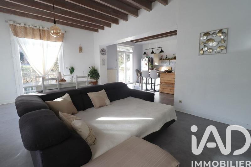 Maison - 205 m² - 8 pièces