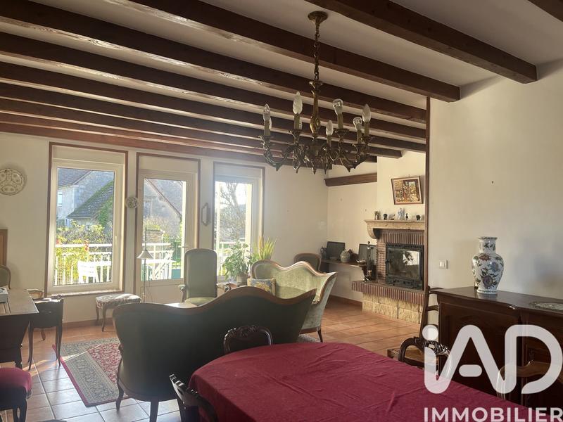 Maison - 195 m² - 9 pièces