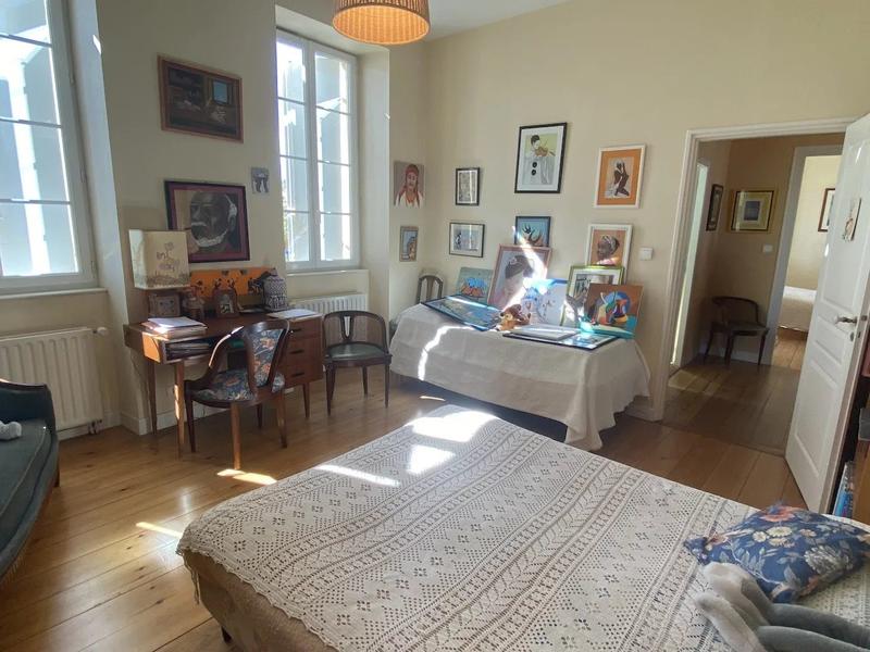 Viager - Maison - 232 m² - 7 pièces