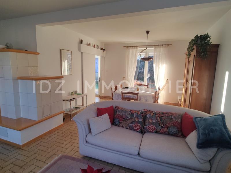 Maison - 101 m² - 5 pièces