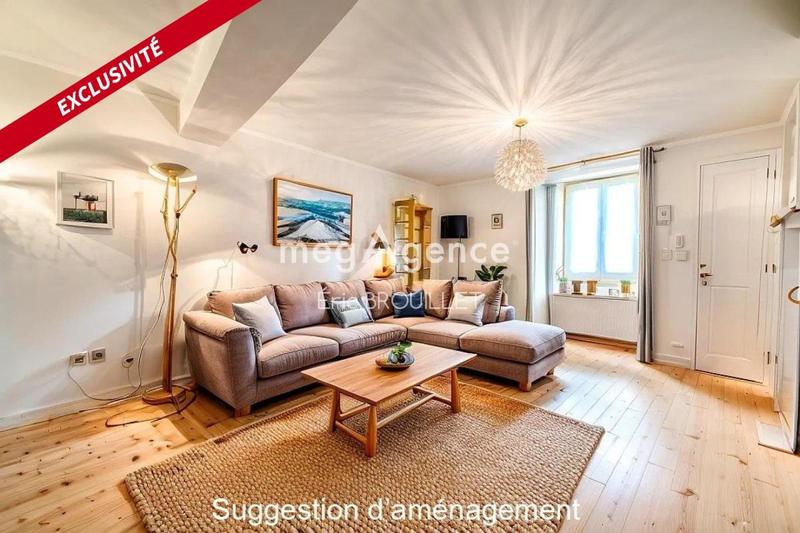 Maison - 154 m² - 9 pièces