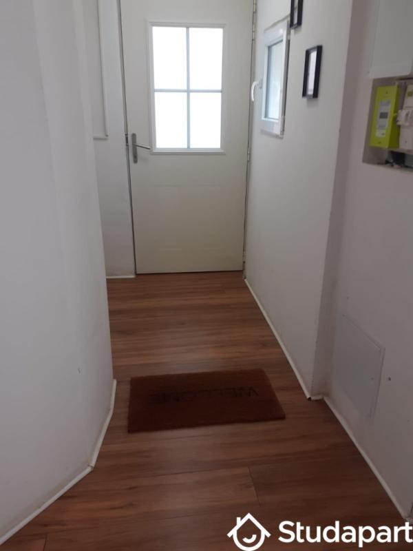 Chambre - 9 m² - 1 pièce