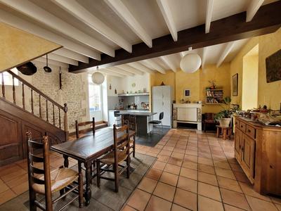 Maison ancienne - 165 m² - 7 pièces