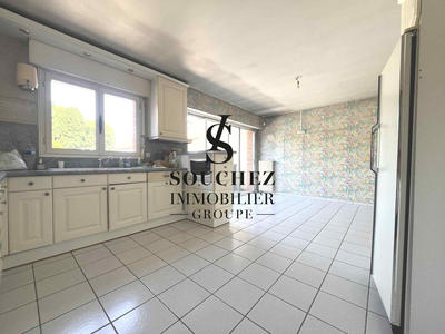 Maison ancienne - 235 m² - 8 pièces