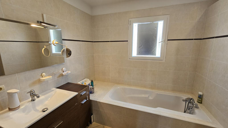 Villa - 140 m² - 4 pièces