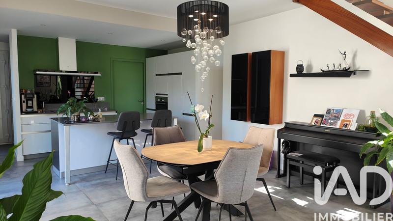 Maison de maîtres - 138 m² - 4 pièces