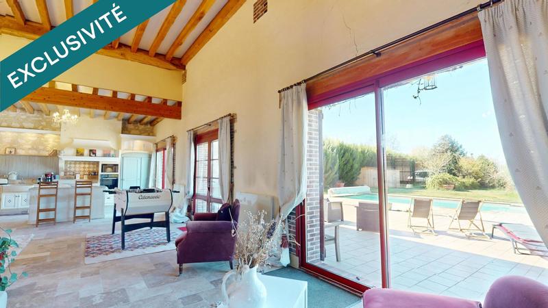 Maison - 340 m² - 7 pièces