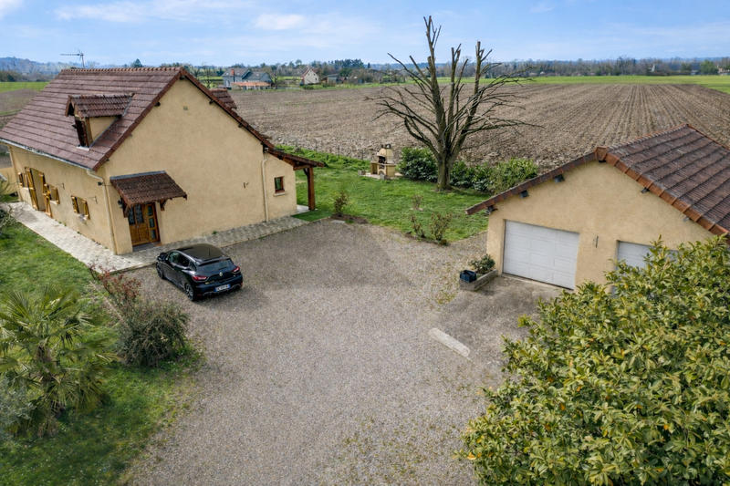 Maison - 132 m² - 5 pièces