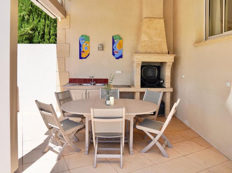 Maison en pierre - 142 m² - 6 pièces