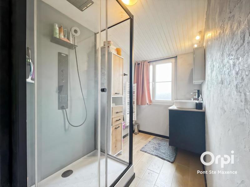 Maison - 97 m² - 4 pièces