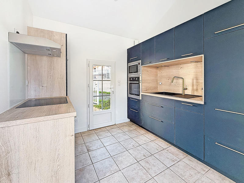 Maison - 80 m² - 4 pièces