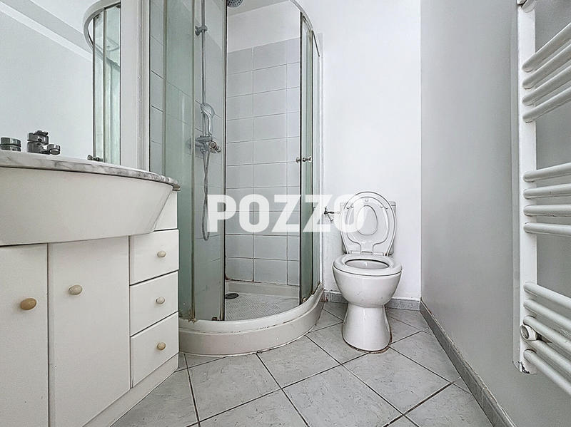 Maison - 96 m² - 5 pièces