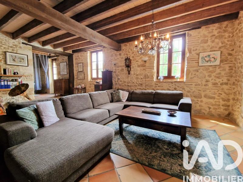 Maison - 289 m² - 7 pièces