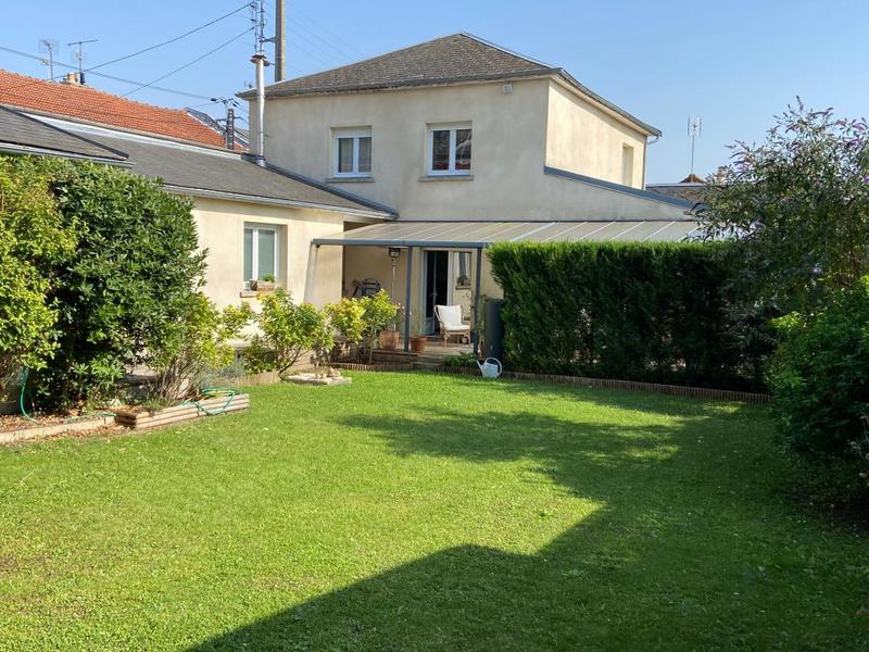 Maison de ville - 177 m² - 6 pièces