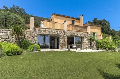 Villa - 250 m² - 7 pièces