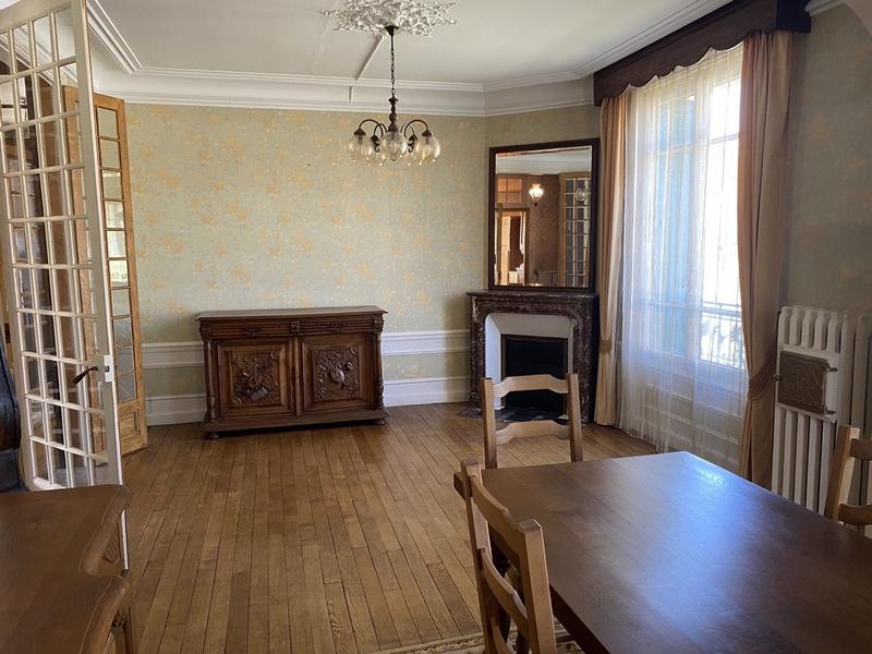 Maison - 147 m² - 7 pièces