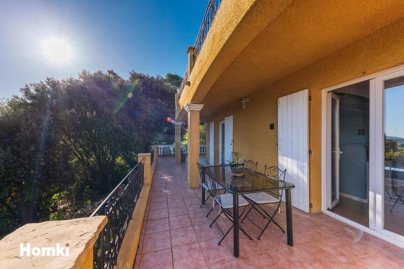 Villa - 185 m² - 5 pièces