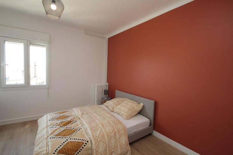 Appartement - 81 m² - 5 pièces