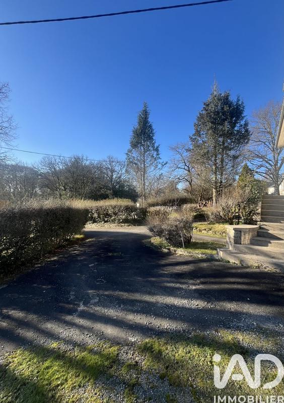 Maison - 122 m² - 5 pièces