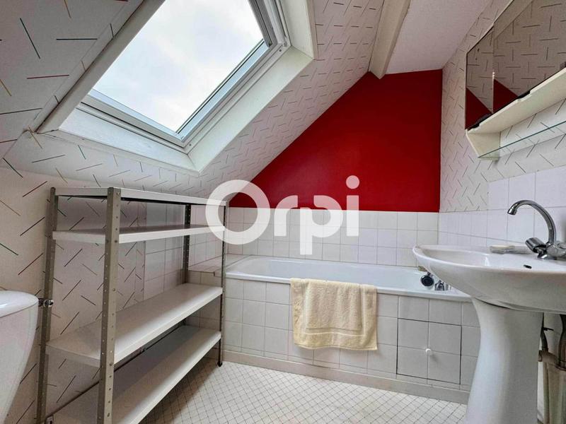 Maison - 206 m² - 7 pièces