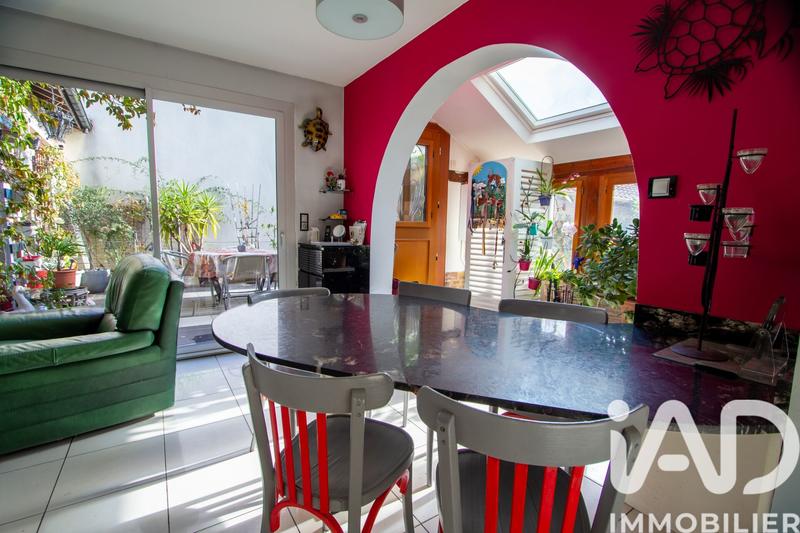 Maison - 165 m² - 7 pièces