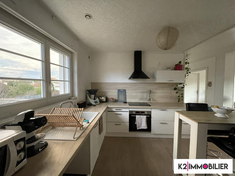 Appartement - 75 m² - 3 pièces