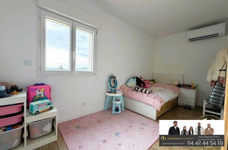 Villa - 92 m² - 4 pièces