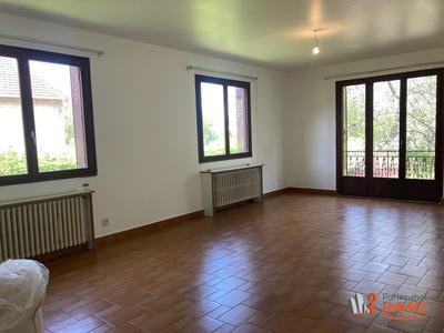 Villa - 100 m² - 4 pièces