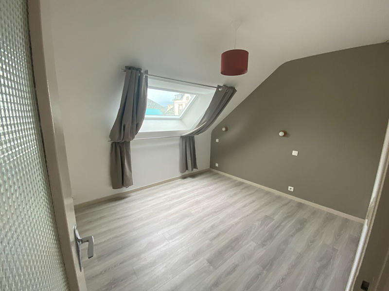 Maison - 96 m² - 4 pièces