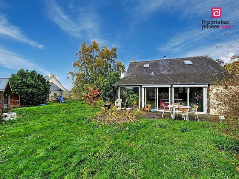 Maison - 90 m² - 5 pièces