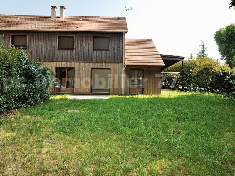 Maison de bois - 98 m² - 6 pièces