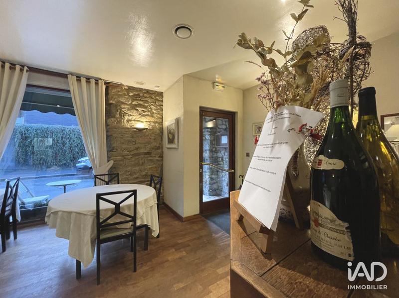 Local commercial - 161 m²