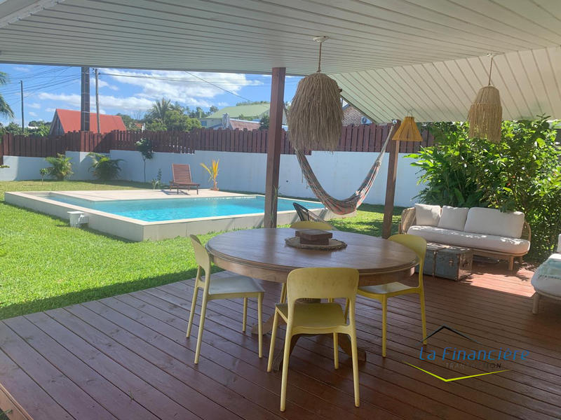 Maison - 110 m² - 3 pièces