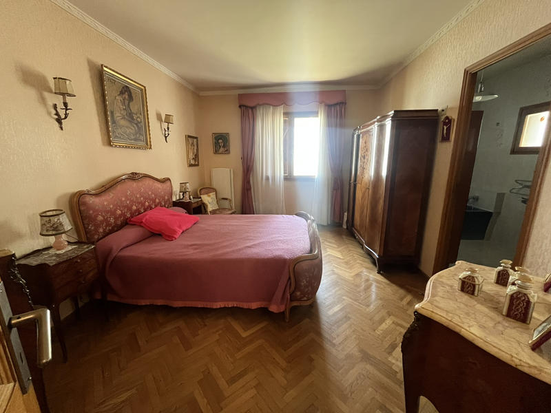 Villa - 140 m² - 5 pièces