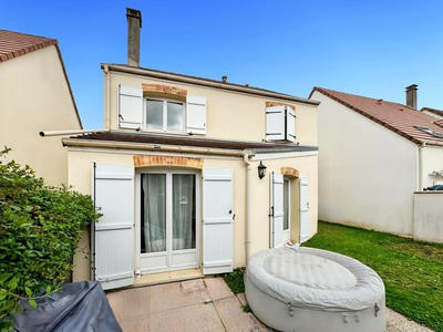 Maison - 87 m² - 4 pièces