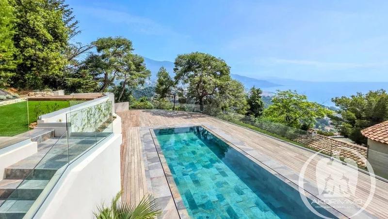 Villa - 238 m² - 5 pièces