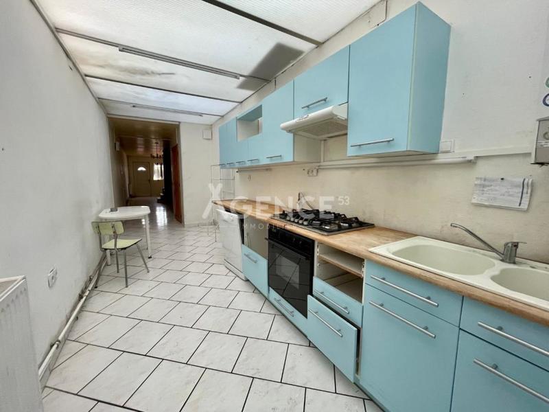 Maison de ville - 70 m² - 4 pièces