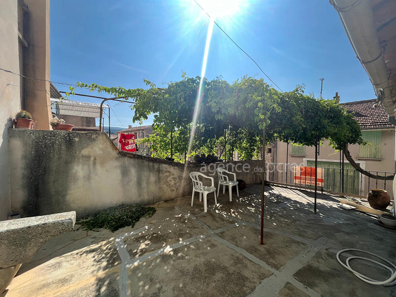 Maison - 190 m² - 7 pièces