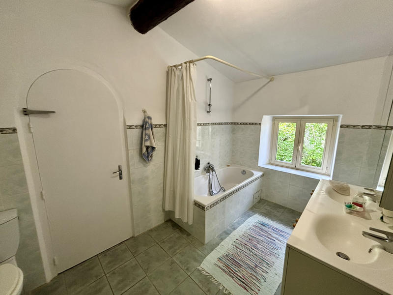 Maison - 170 m² - 7 pièces