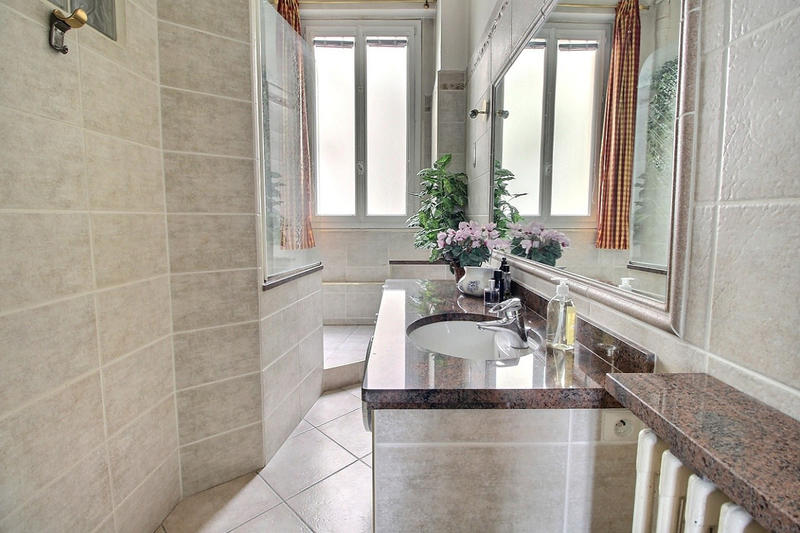 Appartement - 141 m² - 5 pièces