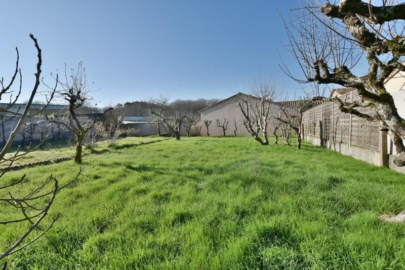 Maison - 101 m² - 7 pièces